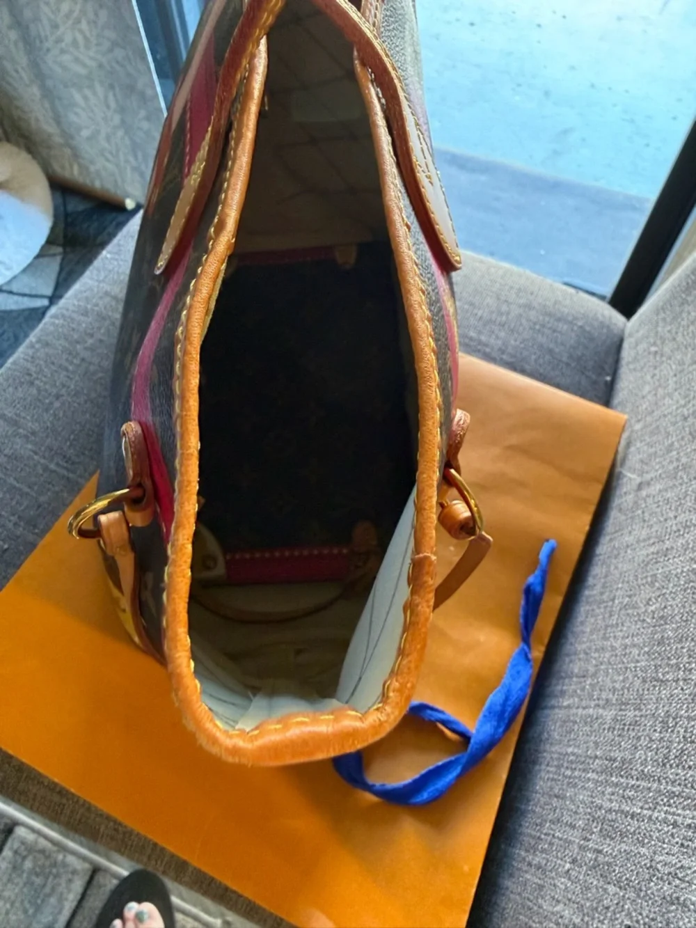 ✨ Authentic Louis Vuitton Neverfull MM – Limited “Summer Trunks” Edition ✨ - Picture 11 of 16